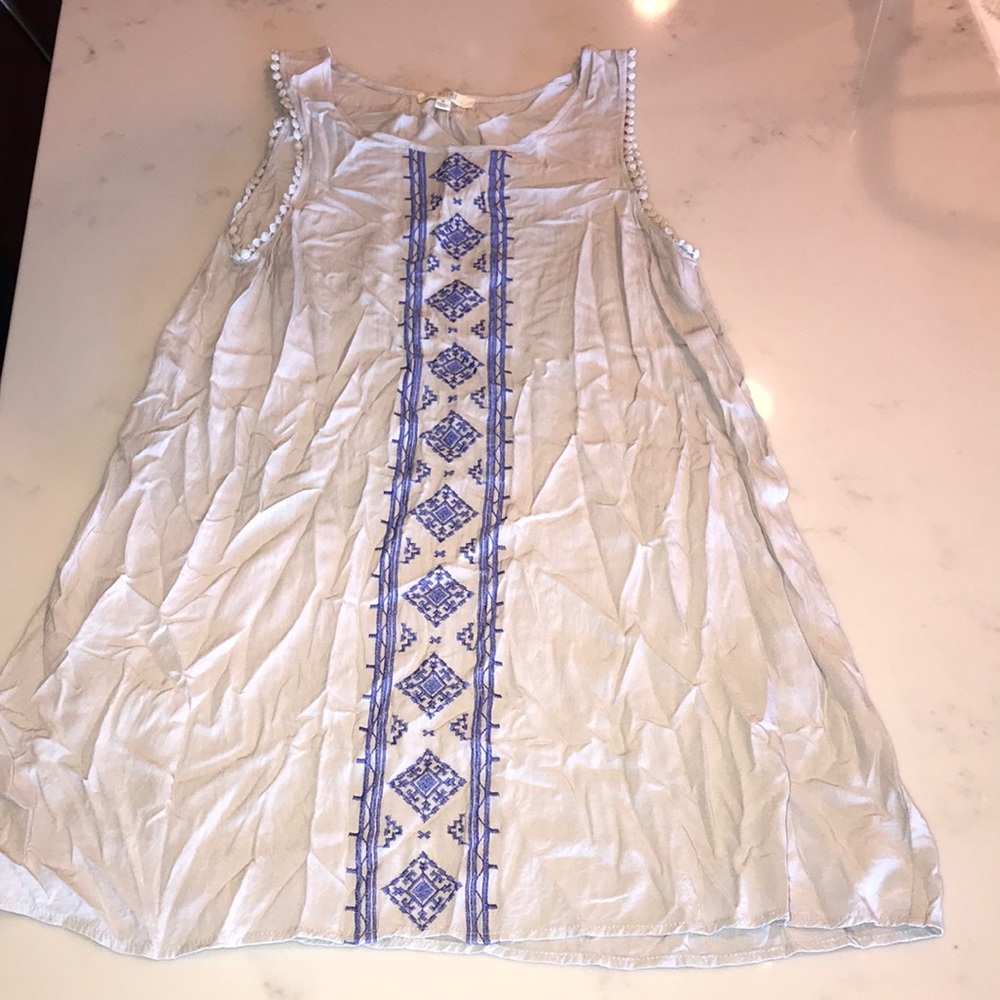 Grey boutique dress with embroidered detail